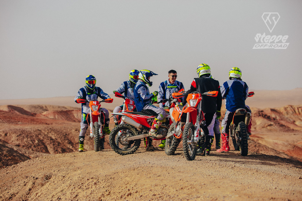 gobi desert motorcycle tour